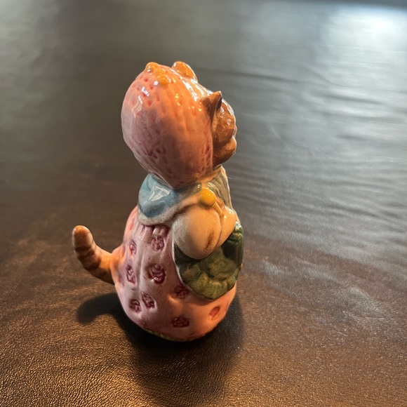 Beatrix Potter’s “Cousin Ribby” - Picture 2 of 4